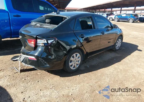 2022 Kia Rio S z USA, uszkodzony, nr VIN 3KPA24AD4NE433276